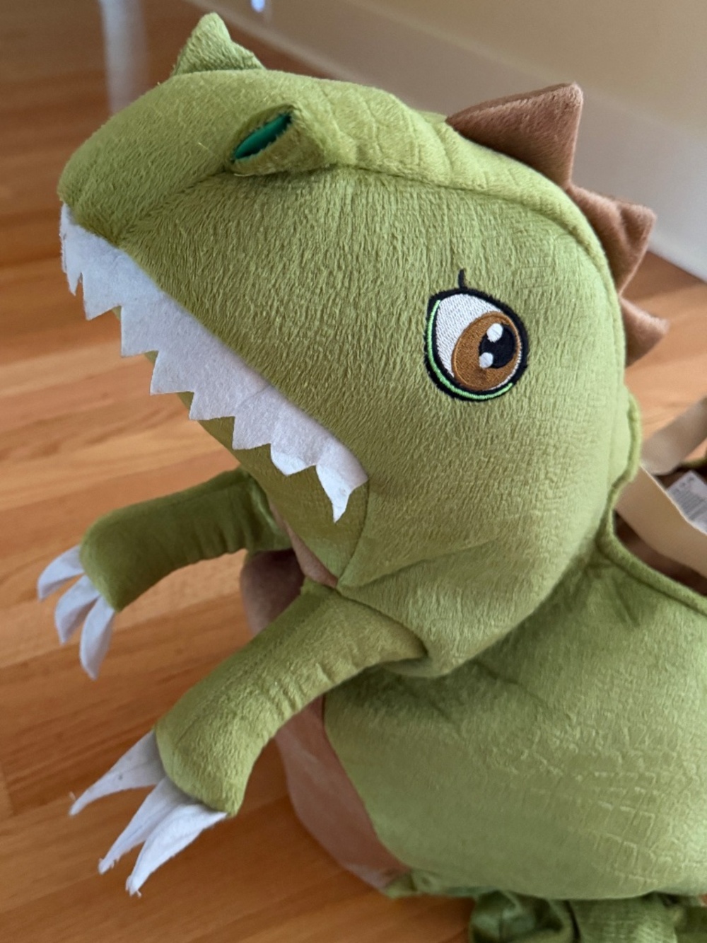 Dinosaur Costume Riding Dinosaur Costume Green Approx Size 3-6 year old - Picture 2 of 8